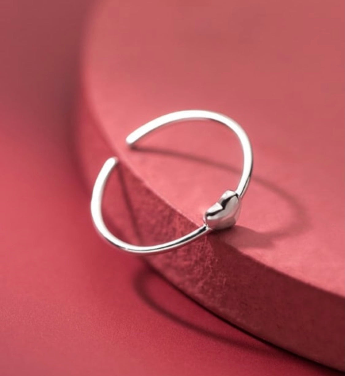 Heart Minimalist Band Ring