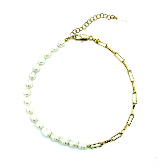 PAPERCLIP PEARL CHOKER