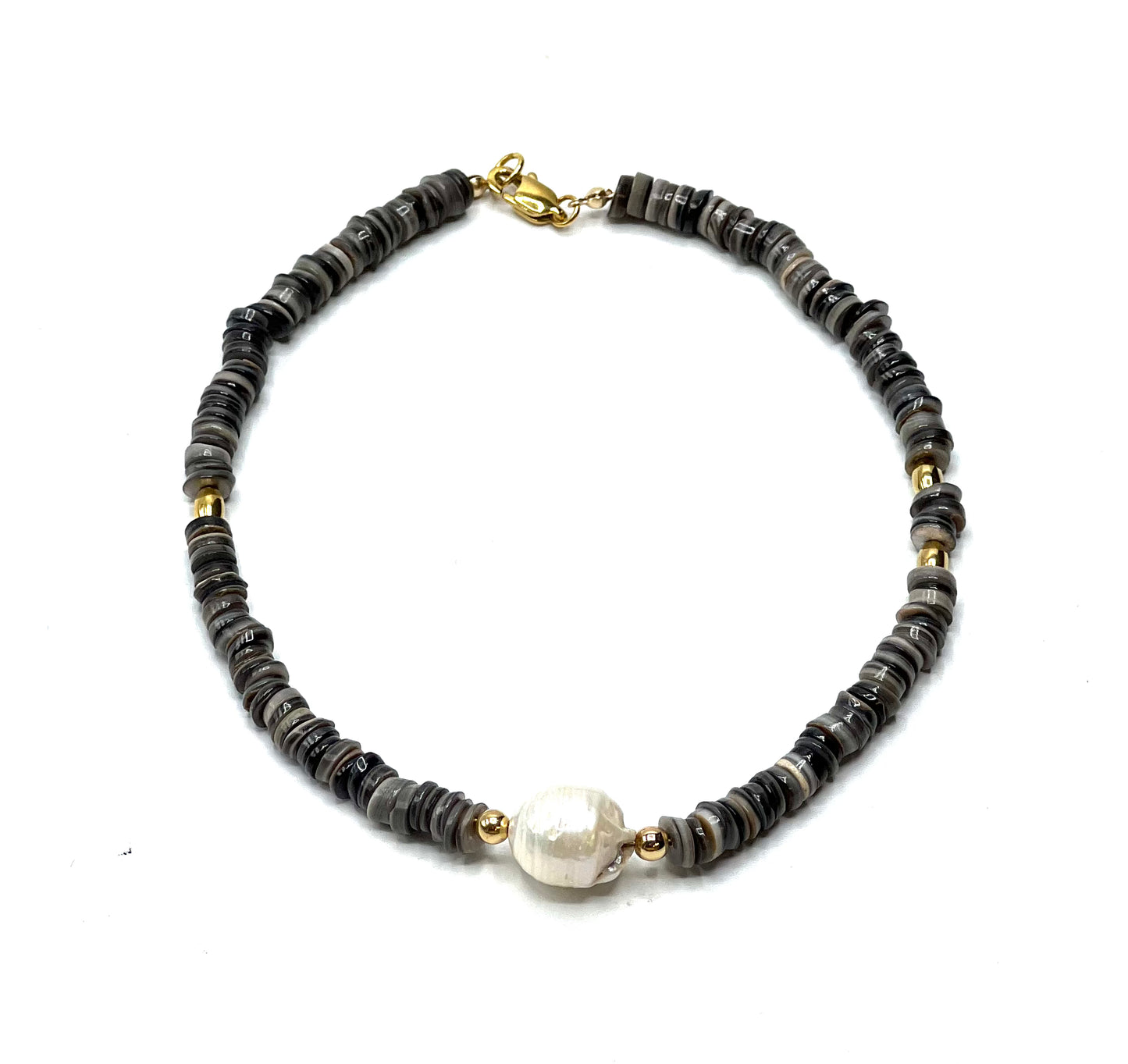SHELL PREAL NECKLACE