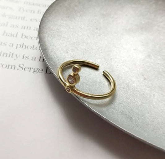 DAINTY CZ STACK RING