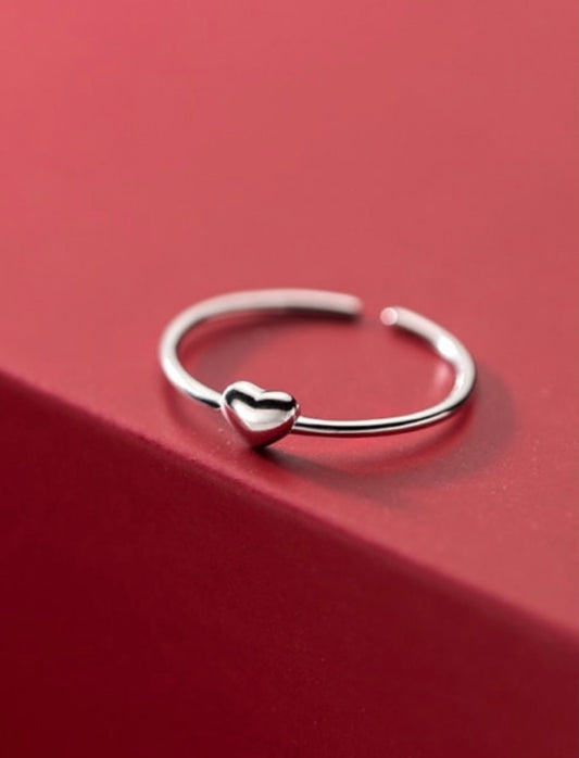 Heart Minimalist Band Ring