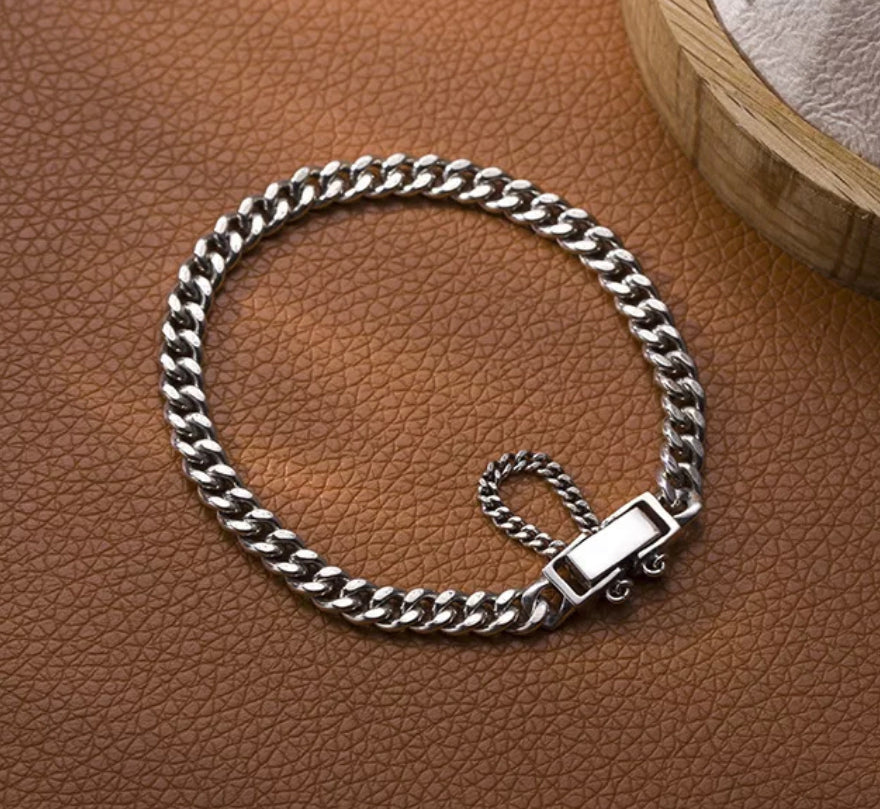 CURB BRACELET WITH CHAIN